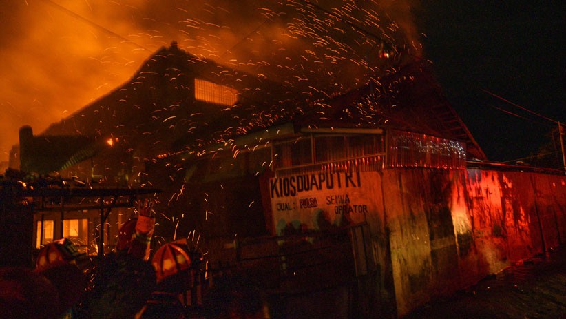 Diduga Korsleting Listrik, Rumah di Talaud Hangus Terbakar