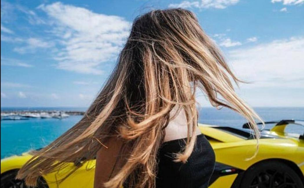Tampilkan Perempuan Berpakaian Seksi di Iklan, Lamborghini Dikecam