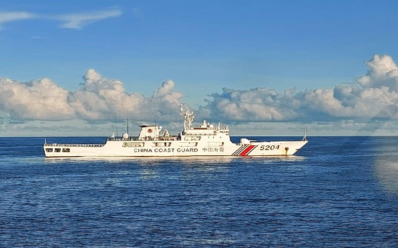Kapal Penjaga Pantai China Terlibat Insiden dengan Kapal Militer Malaysia di Laut China Selatan