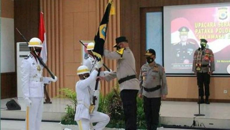 Sambut Pimpinan Baru, Polda Maluku Gelar Acara Serah Terima Bendera Pataka