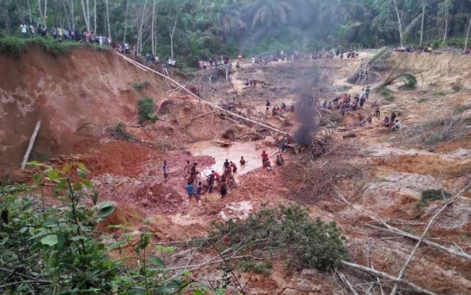 6 Penambang Emas Tertimbun Longsor di Solok Selatan, 2 Tewas