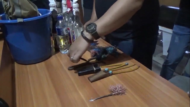 Duh, Barang-Barang Ini Ada di Rumah Otak Perusuh Pembubaran Aksi Tolak Habib Rizieq