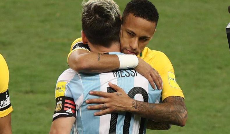 Lagi, Neymar Bujuk Messi Gabung ke PSG