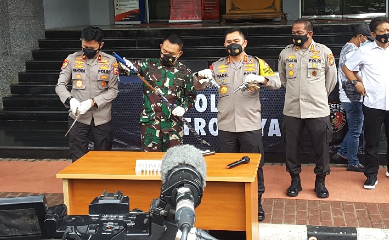 Sita 2 Pucuk Senpi, Polisi Tembak Mati 6 Orang Kelompok Habib Rizieq