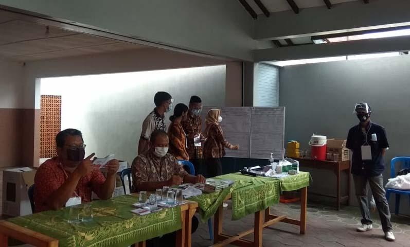 Gibran-Teguh Unggul Telak di TPS Bagyo Wahyono