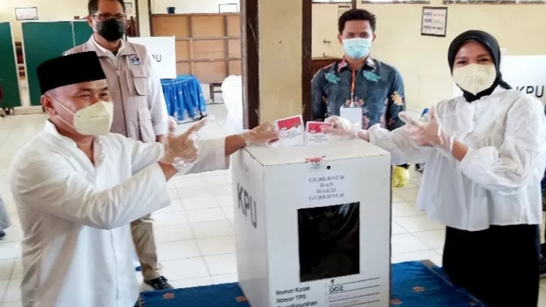Hasil Quick Count Charta Politika: Sugianto-Edy Unggul Sementara dari Ben Brahim-Ujang