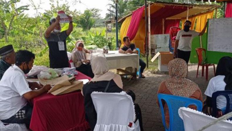 Pilkada Medan, Akhyar-Salman Menang di TPS Aulia Rachman Mencoblos