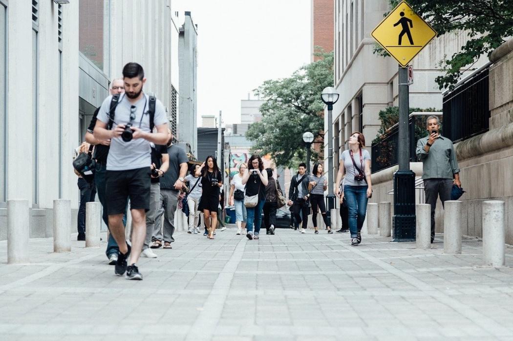 8 Manfaat Jalan Kaki 15-30 Menit Per Hari, Bikin Berat Badan Stabil