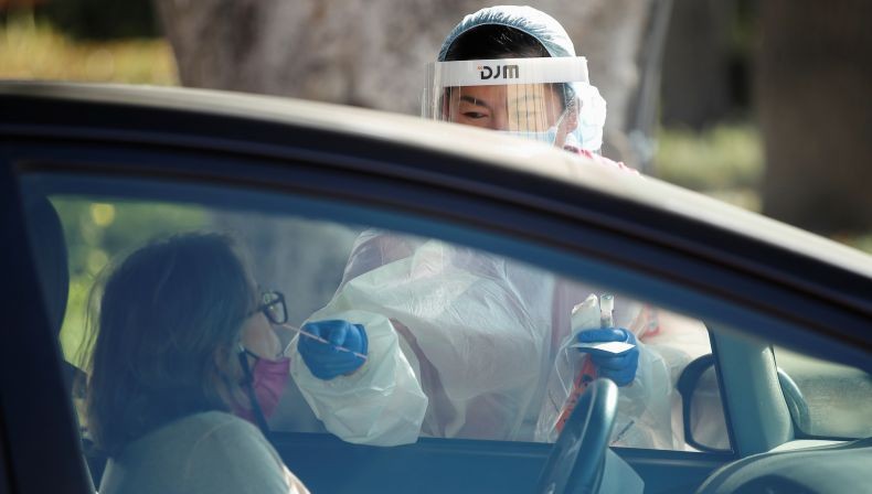 California Babak Belur Hadapi Covid-19, Pejabat: Virus Kini Ada di Setiap Tempat