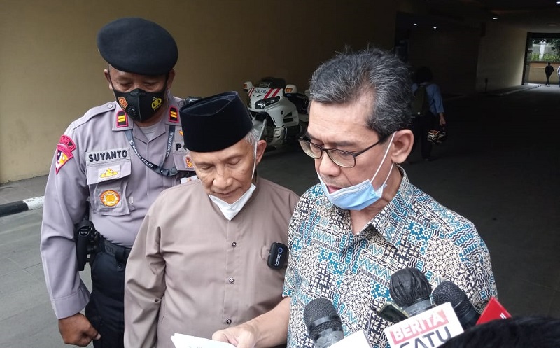 Amien Rais Datangi Mabes Polri, Sampaikan Surat Siap Jadi Penjamin Habib Rizieq