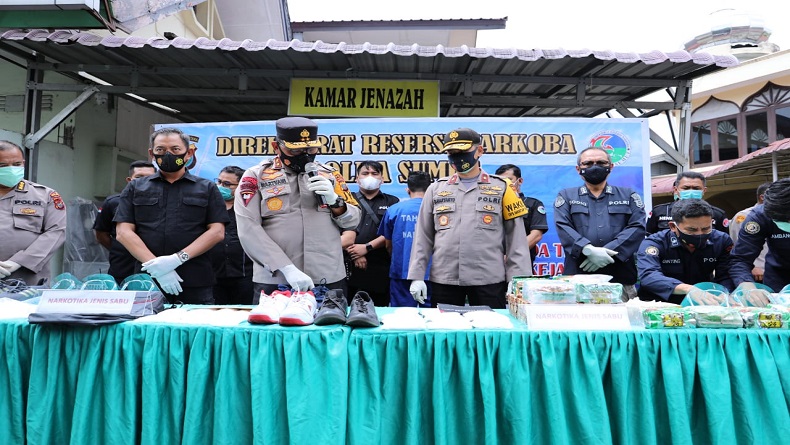 Polda Sumut Bongkar Jaringan Narkoba Aceh-Medan-Dumai, Satu Tersangka Ditembak Mati