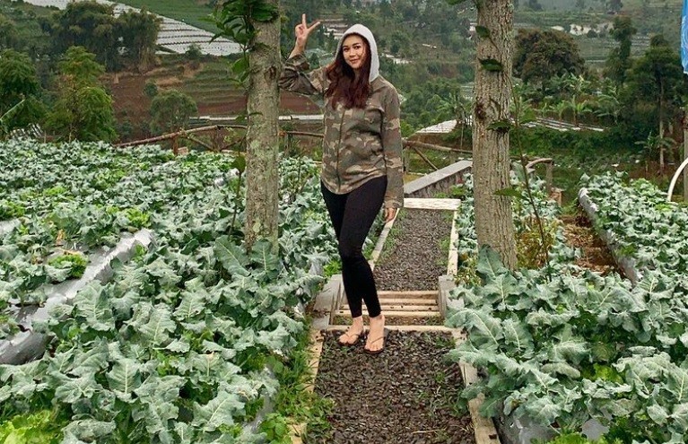 Aura Kasih Diisukan Gugat Cerai Eryck Amaral, Tidak Ingin Orang Lain Ikut Campur 