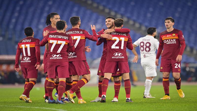AS Roma Tembus Zona Liga Champions usai Kalahkan 10 Pemain Torino