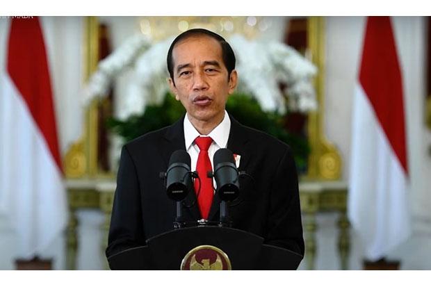 Jokowi Bangga Jadi Alumni UGM