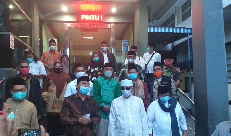 Dianggap Bohong, Munarman Dilaporkan ke Polda Metro 