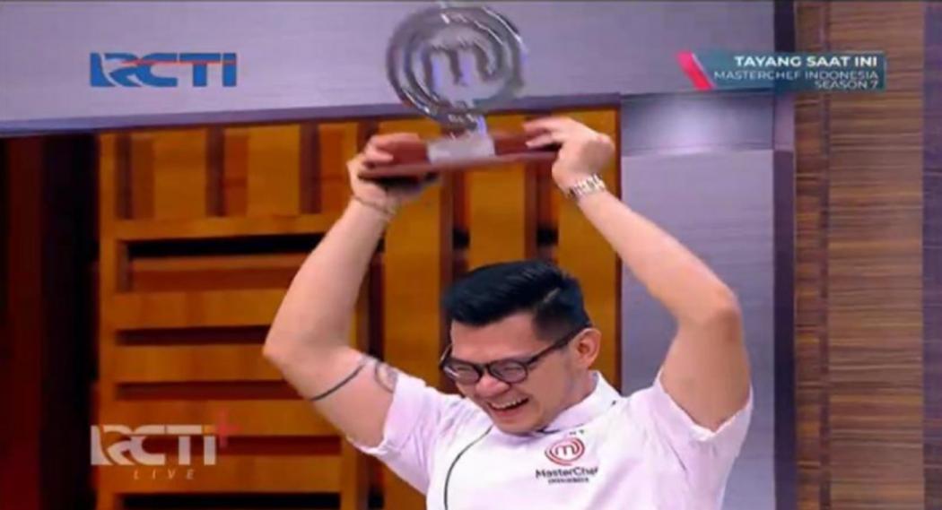 Juara MasterChef Indonesia Season 7, Jerry Dapat Hadiah Mobil dan Uang Tunai Rp100 Juta