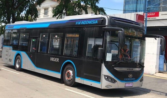 Transjakarta Akan Gunakan Bus Listrik Higer, Jarak Tempuh Mencapai 300 Km