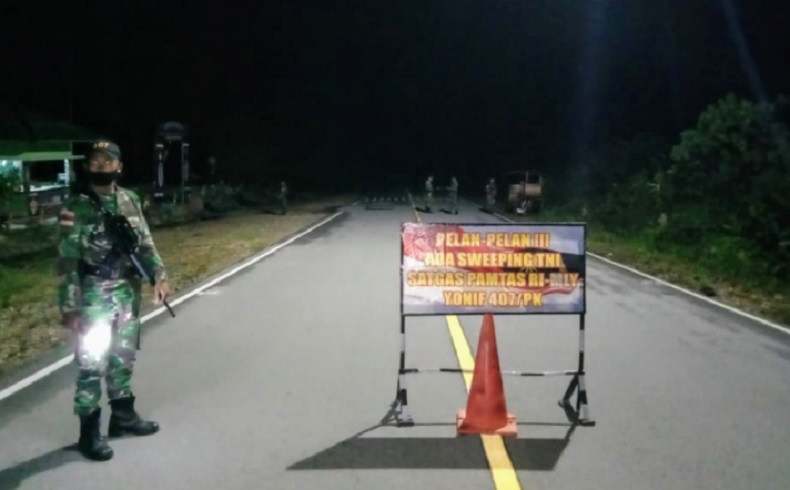 Pulang Lewat Jalan Tikus Perbatasan Malaysia, 4 PMI Ilegal Diamankan Satgas Pamtas