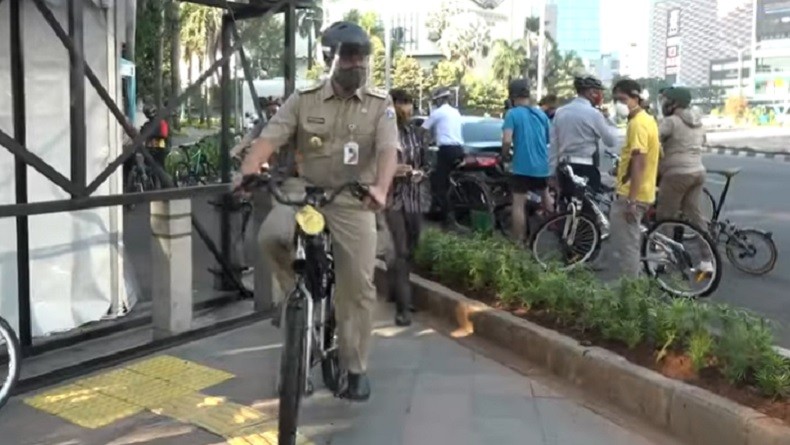 Kapan Sekolah Kembali Dibuka? Anies: Saat Ini Belum Aman untuk Anak-Anak