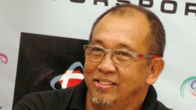 Alex Asmasoebrata, Pembalap Andal yang Mahir Berkuda