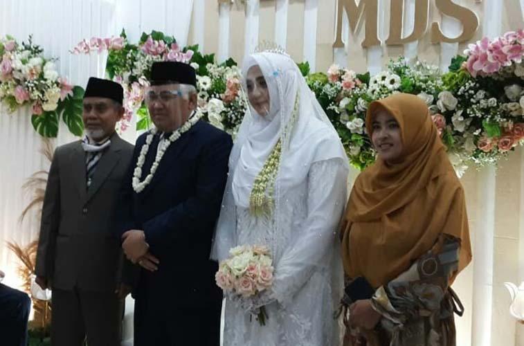Kisah Perjalanan Cinta Din Syamsuddin Sebelum hingga Menikahi Cucu Pendiri Ponpes Gontor