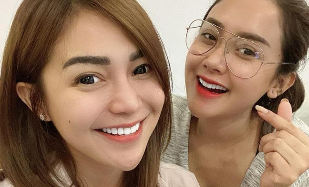 Hadiri Pemakaman Chacha Sherly Mantan Trio Macan, Cita Citata: We Love You