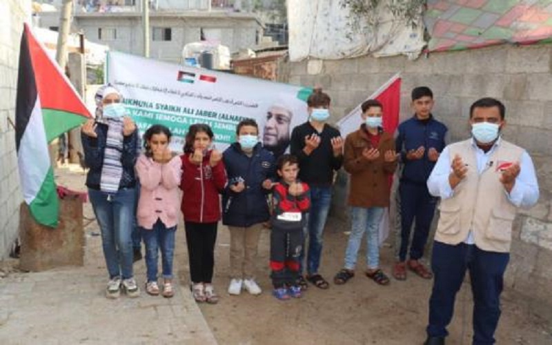 Viral Anak-Anak Palestina Doakan Syekh Ali Jaber: Semoga Lekas Sembuh