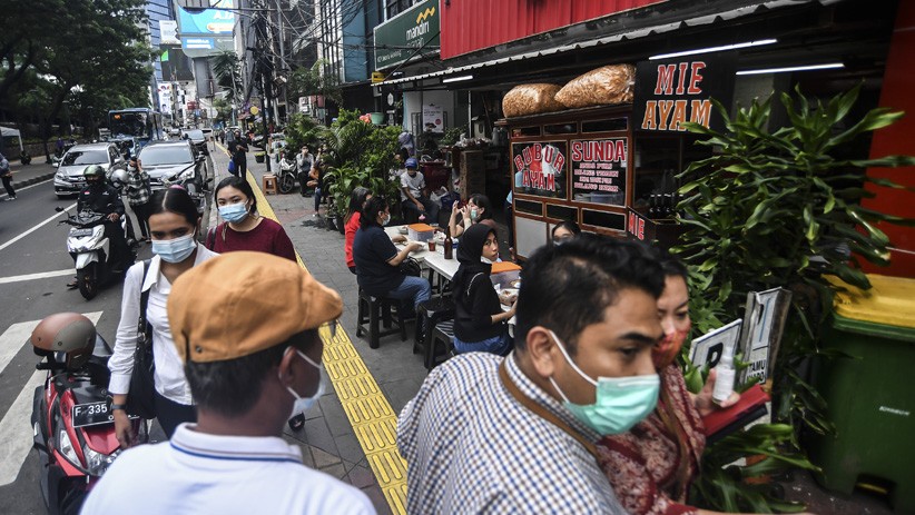 14.519 Restoran Langgar PSBB Sebulan Terakhir, Hanya 11 yang Didenda