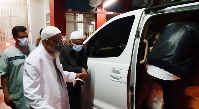  Abu Bakar Baasyir Tiba di Ponpes Ngruki Setelah Menempuh 8 Jam Perjalanan Darat