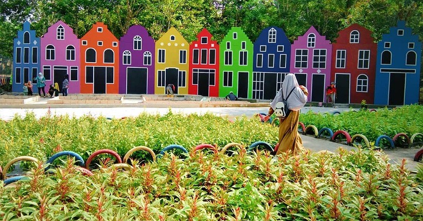 4 Tempat Wisata Alam Kalimantan Selatan yang Lagi Populer di Kalangan Wisatawan