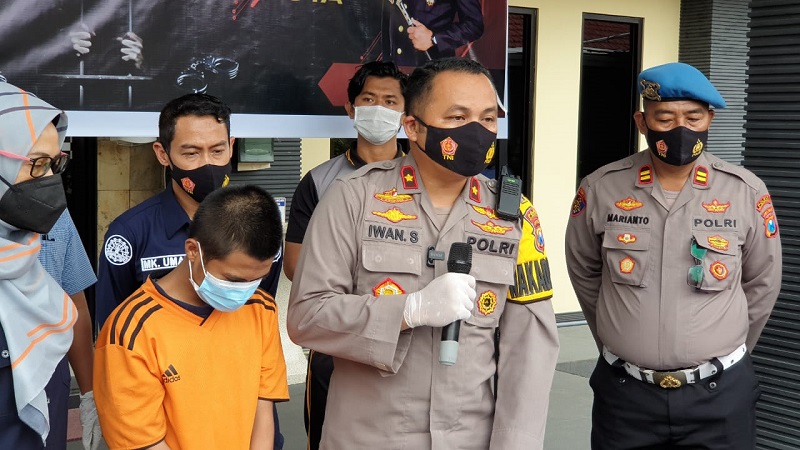 Manfaatkan Facebook, Buruh Pabrik di Mojokerto Ini Perkosa Siswi Kelas 6 SD 