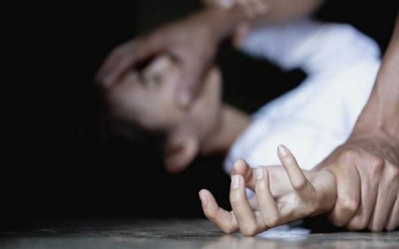 Duh, Istri di Bukittinggi Paksa Perempuan Lain Berhubungan Intim dengan Suami