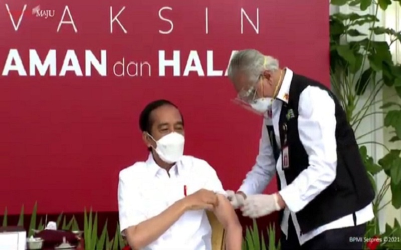 Ini Sosok Abdul Muthalib, Dokter yang Menyuntik Vaksin Covid-19 ke Presiden Jokowi