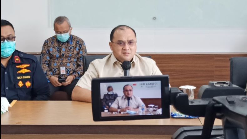 Gubernur Erzaldi Orang Pertama Disuntik Vaksin Sinovac di Babel