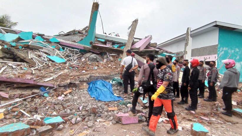 Korban Tewas Gempa Majene Menjadi 8 Orang, 15.000 Warga Mengungsi 