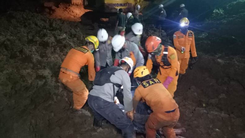 Longsor di Sumedang, Operasi SAR Diperpanjang Tiga Hari