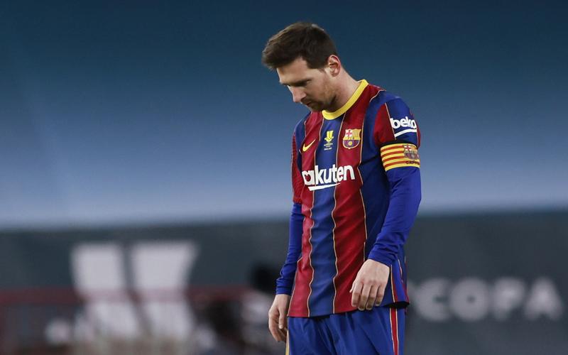 5 Pemain Legendaris yang Secara Mengejutkan Hengkang, Messi Termasuk