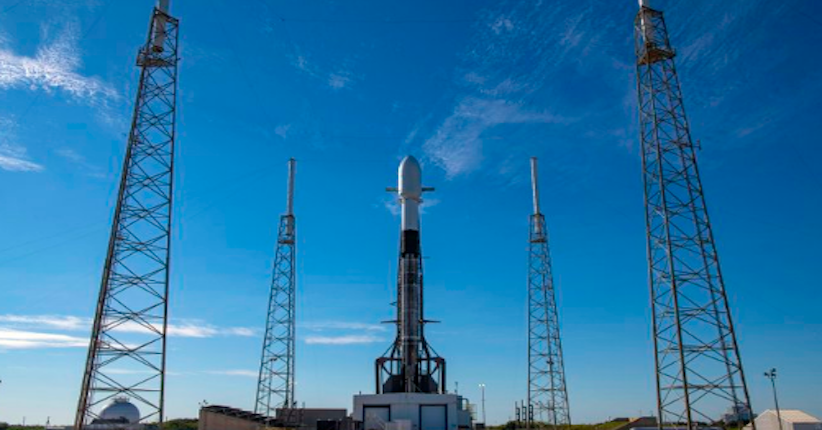 Misi Rideshare Pertama SpaceX Akan Meluncurkan Sejumlah Rekor Satelit