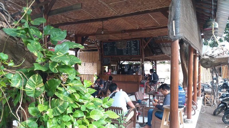 Merugi, Pemilik Kedai Kopi di Probolinggo Minta Pembatasan Jam Operasional Direvisi