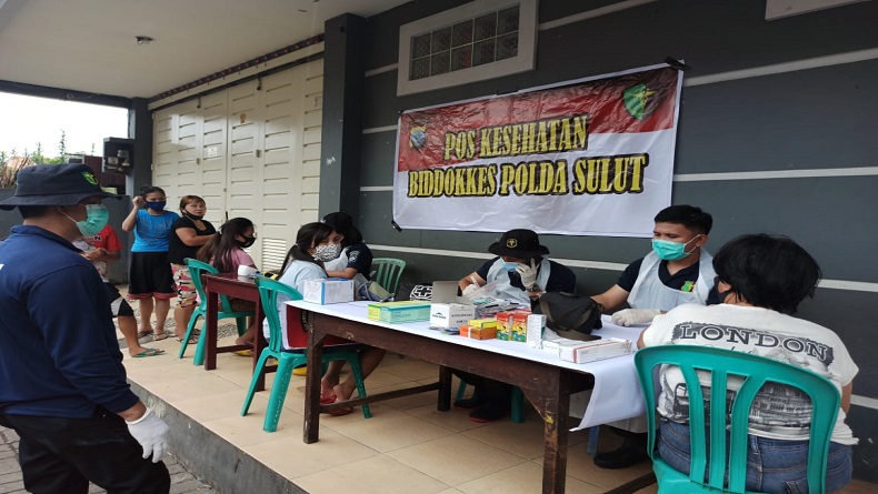 Lagi, Biddokkes Polda Sulut Berikan Pelayanan Kesehatan Pascabanjir di Manado