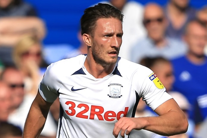 Ben Davies Datang, Liverpool Butuh Satu Bek Tengah Lagi