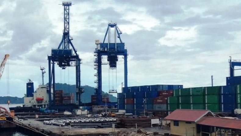 Pelindo Jayapura: Bongkar Muat Kapal dan Barang di Pelabuhan Hanya 2 Hari