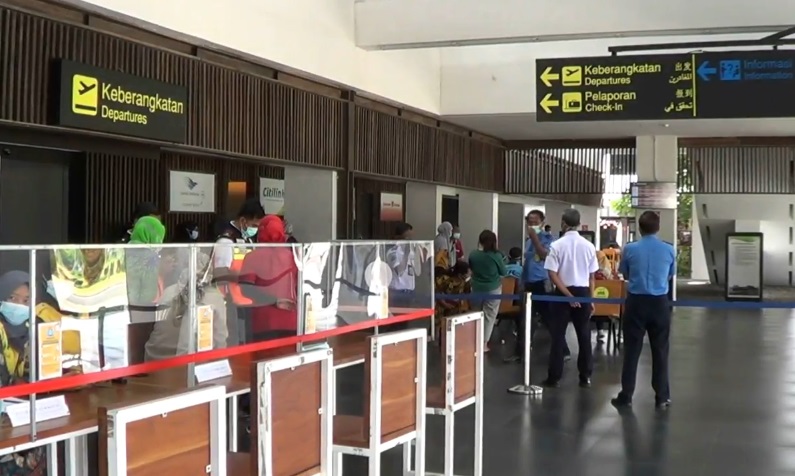 Bandara Banyuwangi Lumpuh, 7 Penerbangan Batal akibat Abu Vulkanis Gunung Raung 