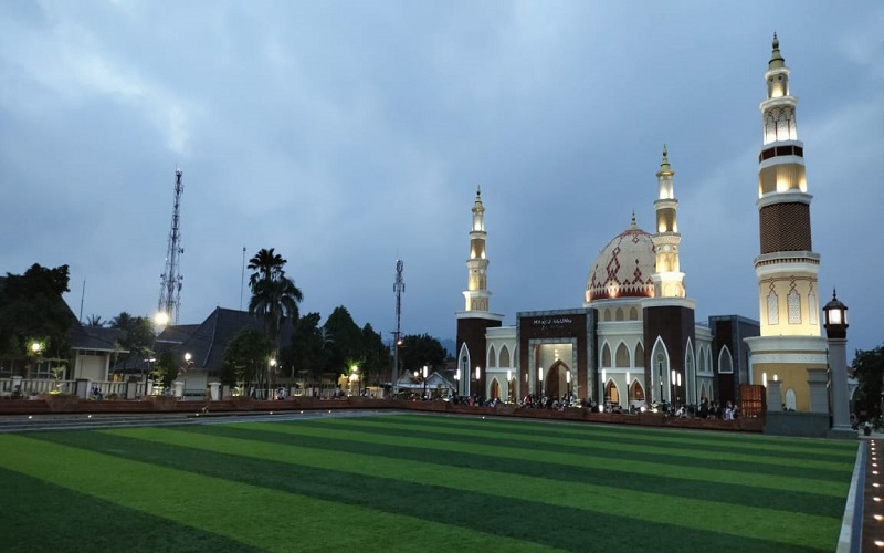 Warganet Kritik Kerumunan di Alun-alun, IDI Majalengka Angkat Bicara