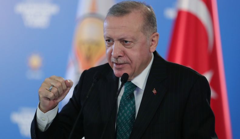Erdogan Sebut Turki Bakal Produksi Jet Tempur dan Kapal Selam Bareng Rusia