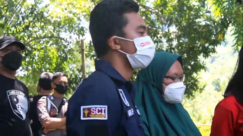 Miris, Begini Cerita Anak Korban Pembunuhan Kasus Dukun Santet di Barru