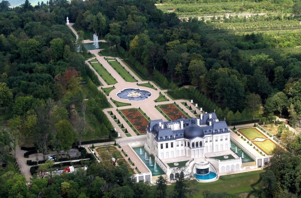 Ini Rumah Termahal di Dunia Milik Pangeran Muhammad Bin Salman, Ada Kelab Malamnya