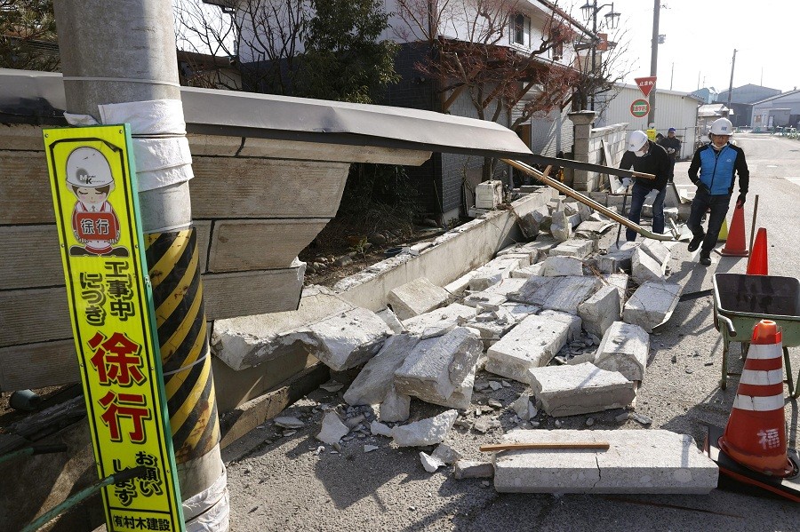 Gempa Besar Guncang Jepang, Perjalanan Kereta Terhenti dan 100 Orang Terluka