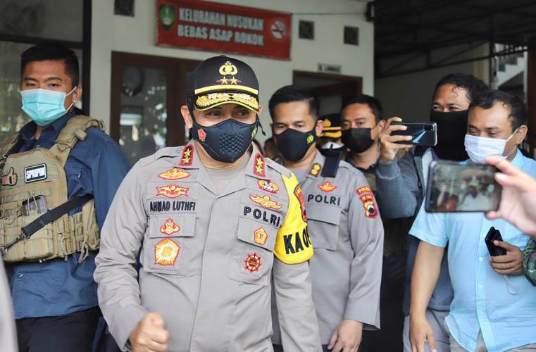 Kapolda Jateng Pantau Posko PPKM Mikro di Solo, Ini yang Dilakukan