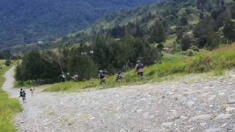 Belum Sebulan, 3 Prajurit TNI dari Yonif R 400/Banteng Raiders Gugur Ditembak KKB